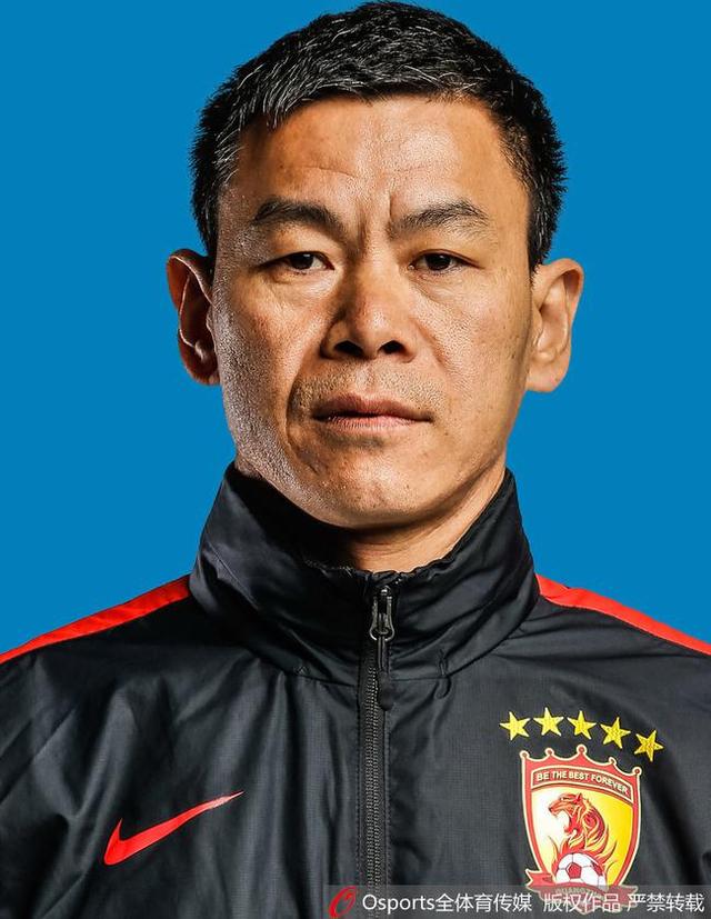 那不勒斯是我的家，无论我是否上场比赛，我都希望能在这里待得更久一些，但事情就是现在这样发展的，一切都很好。